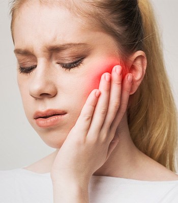 We provide emergency dental services near Rocky Hill